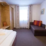 Schaider Ξενοδοχείο 3*
