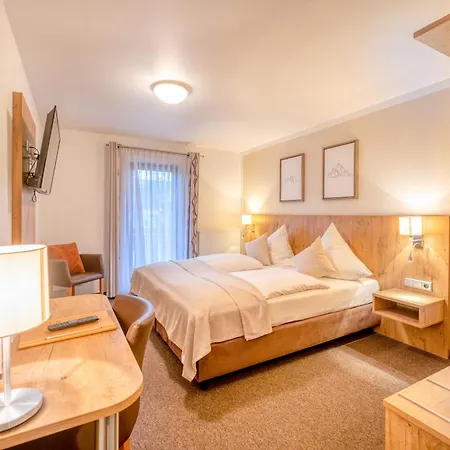 Schaider Hotel 3*